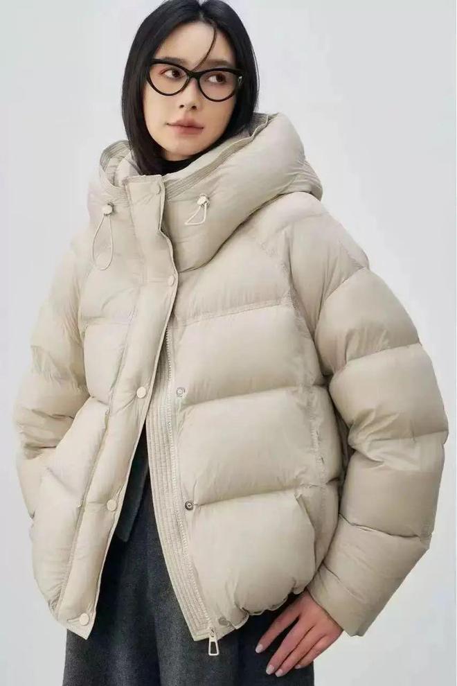 服低至129元反季买太划算了！开元棋牌试玩年中清仓大捡漏羽绒(图4)